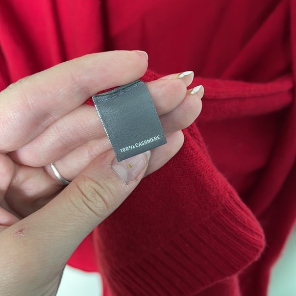 Neiman Marcus 100% Cashmere Christmas Red Open Face Cardigan XL - Picture 3 of 8